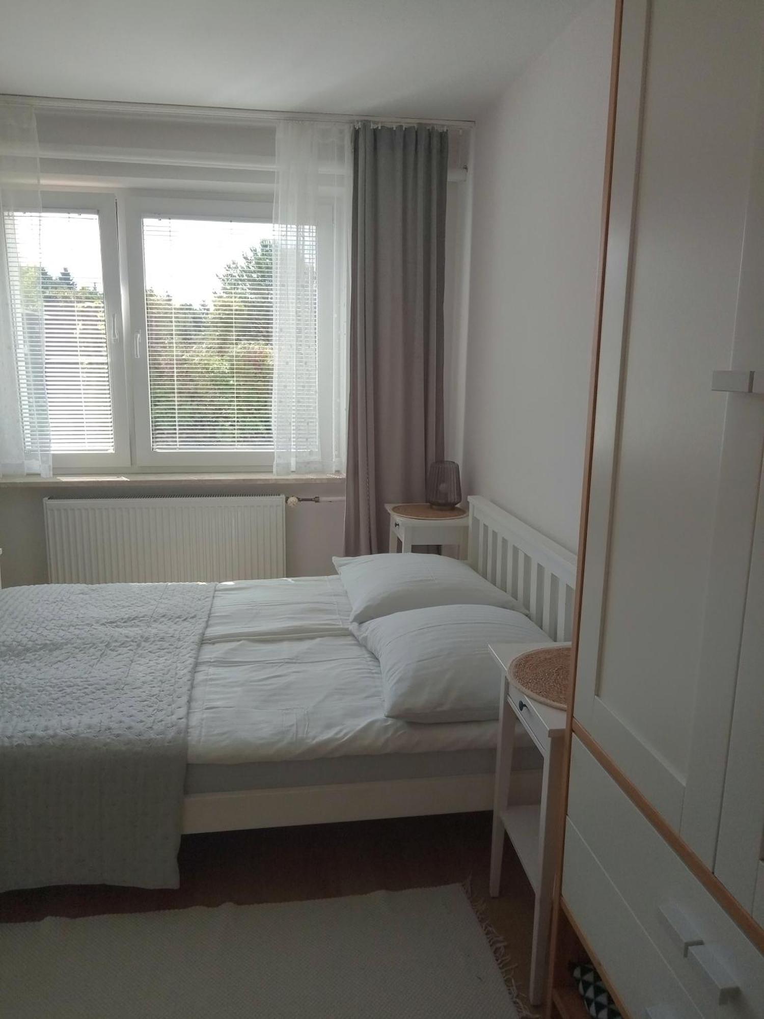 Pokoje U Bozeny Apartamento Ostrowo  Exterior foto
