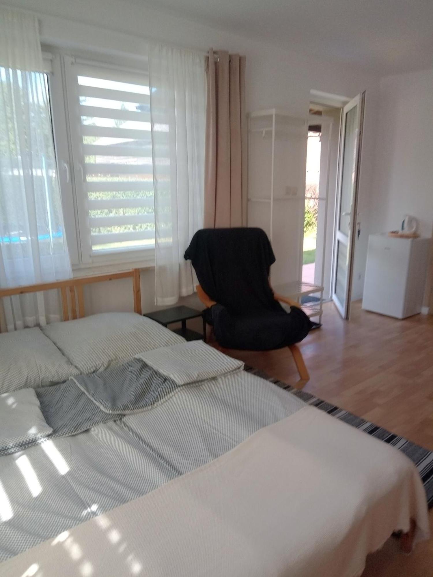 Pokoje U Bozeny Apartamento Ostrowo  Exterior foto